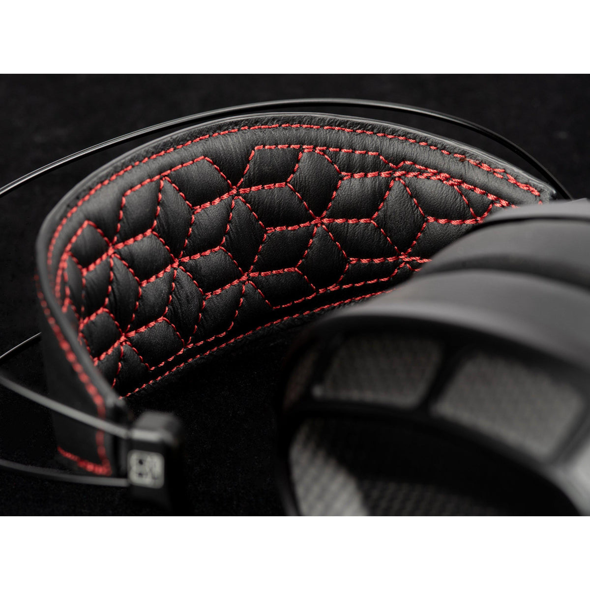 Dan Clark Audio Stealth